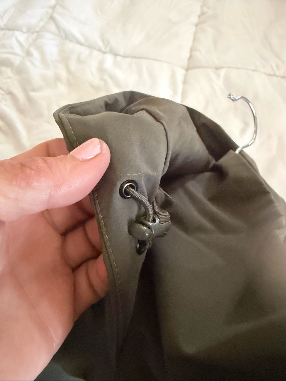 The North Face Women's City Breeze Rain Parka — Olive - Picture 10 of 12